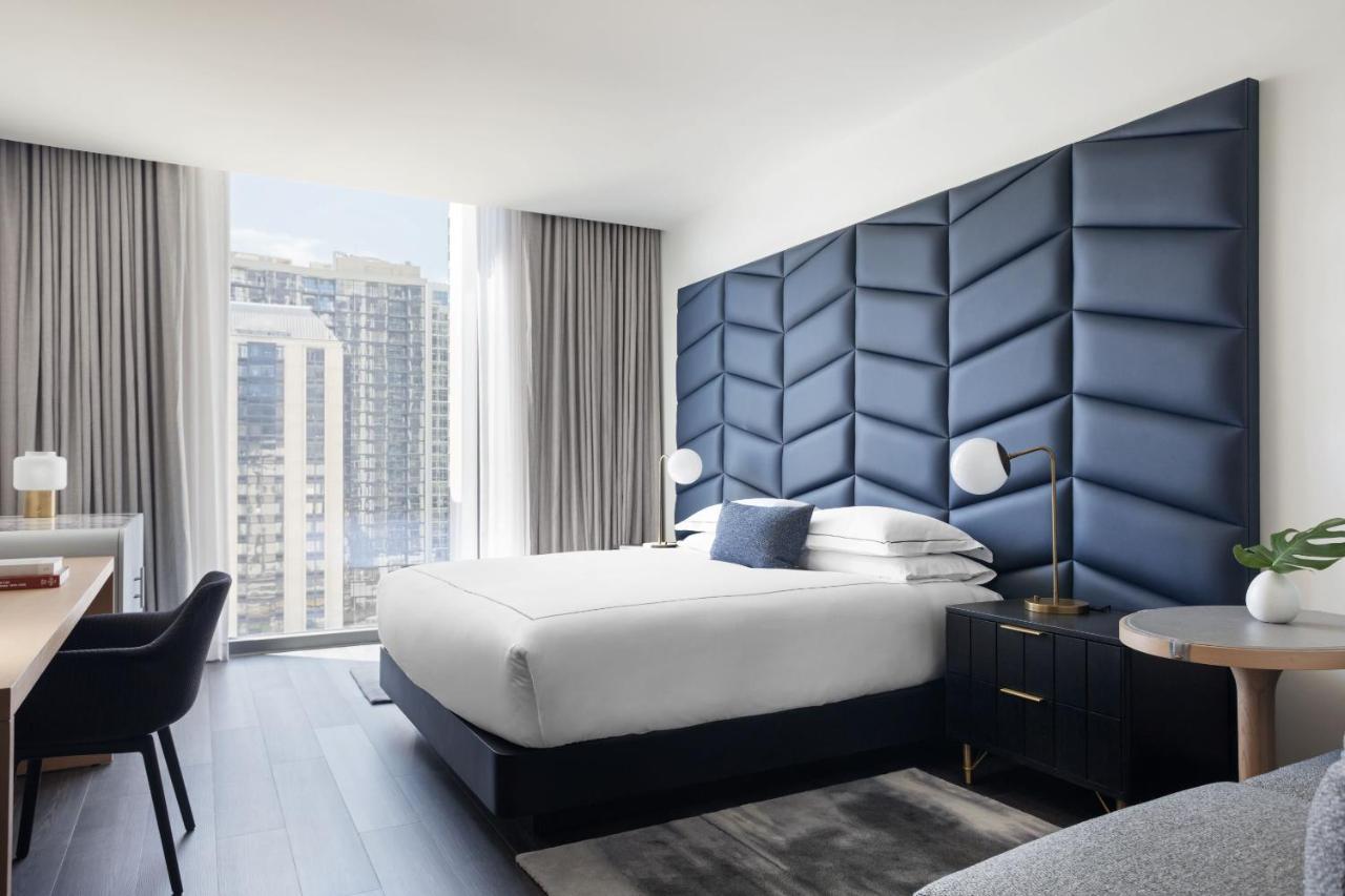 Chambre Lit King-Size - Vue sur Ville
