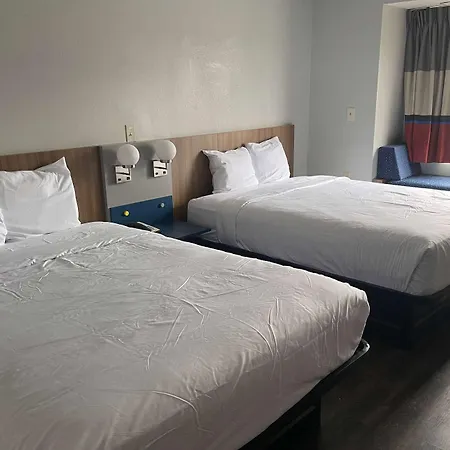 Microtel Inn By Wyndham Atlanta Airport-2